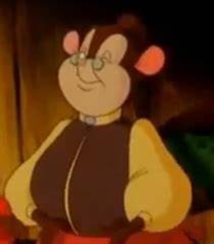 Erica Yohn as Mama mousekewitz in An american tail (extended version) 20