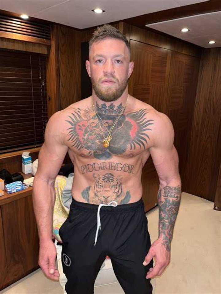 “Even Dana White Said Those Guys F**Ked You Over” – Tony Ferguson Launches
Heinous Accusations Against Conor McGregor’s Company Amidst $500K Fraud