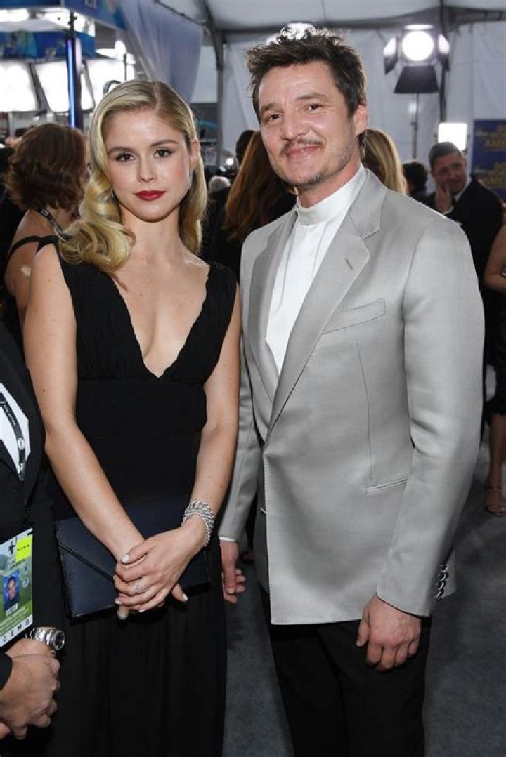 Exploring The Relationship Of Erin Moriarty: Who Is Her Boyfriend?