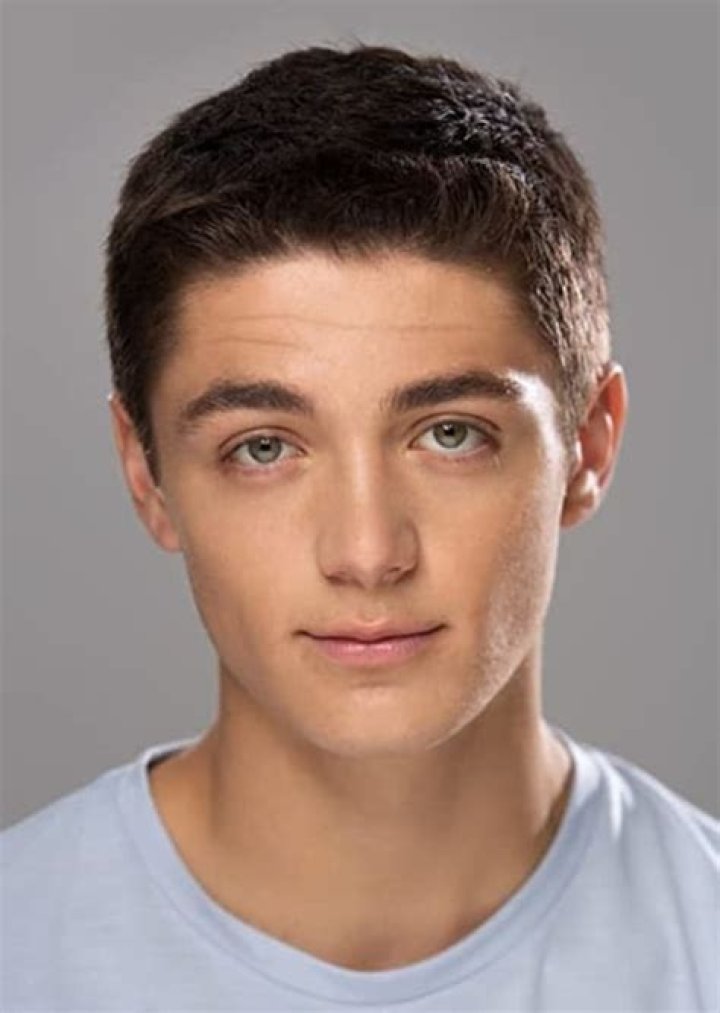 Fan Casting Asher Angel as Jenna Ortega in Actors who should play best friends of other actors on myCast