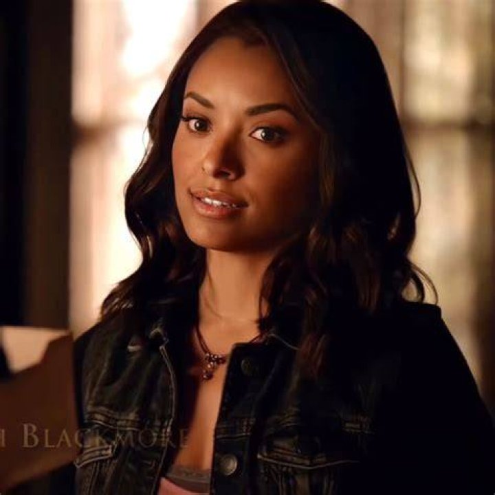 Fan Casting Bianca Lawson as Bonnie Bennett in The Vampire Diaries (90s) on myCast