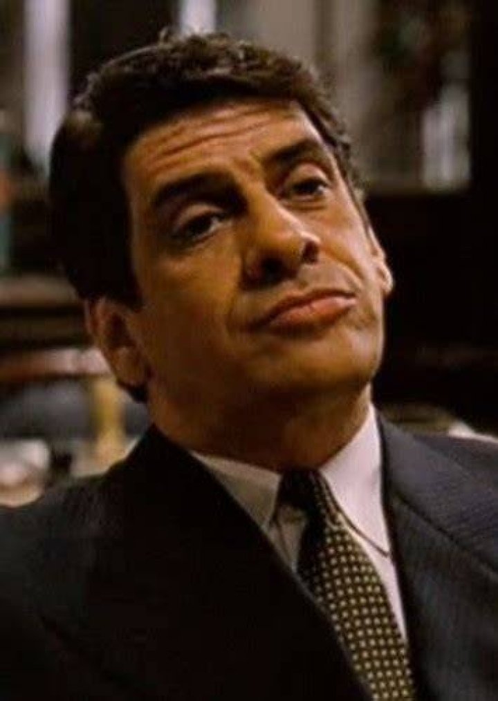 Fan Casting Bobby Cannavale as Virgil 