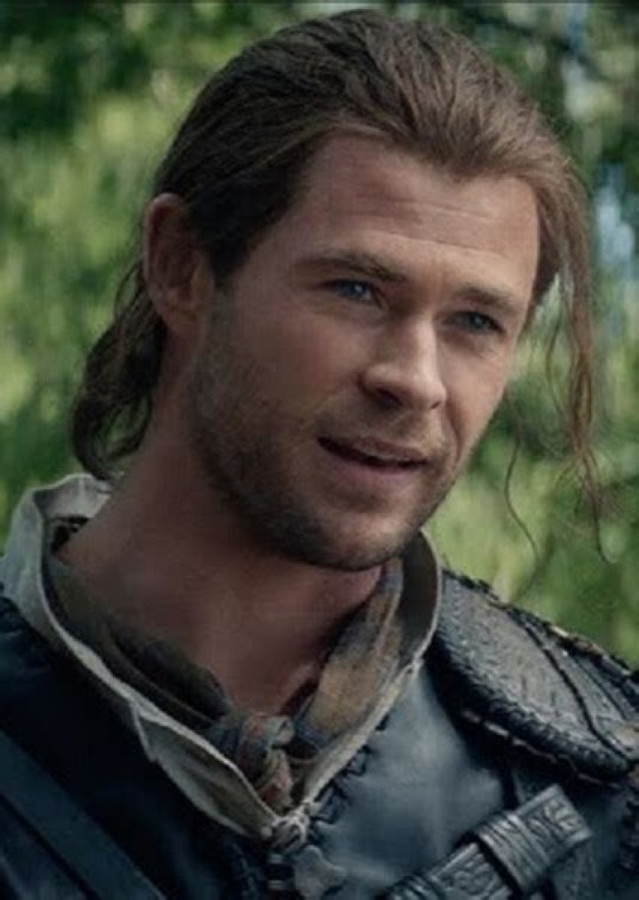 Fan Casting Chris Hemsworth as Stabbington Brother #1 in Tangled on myCast