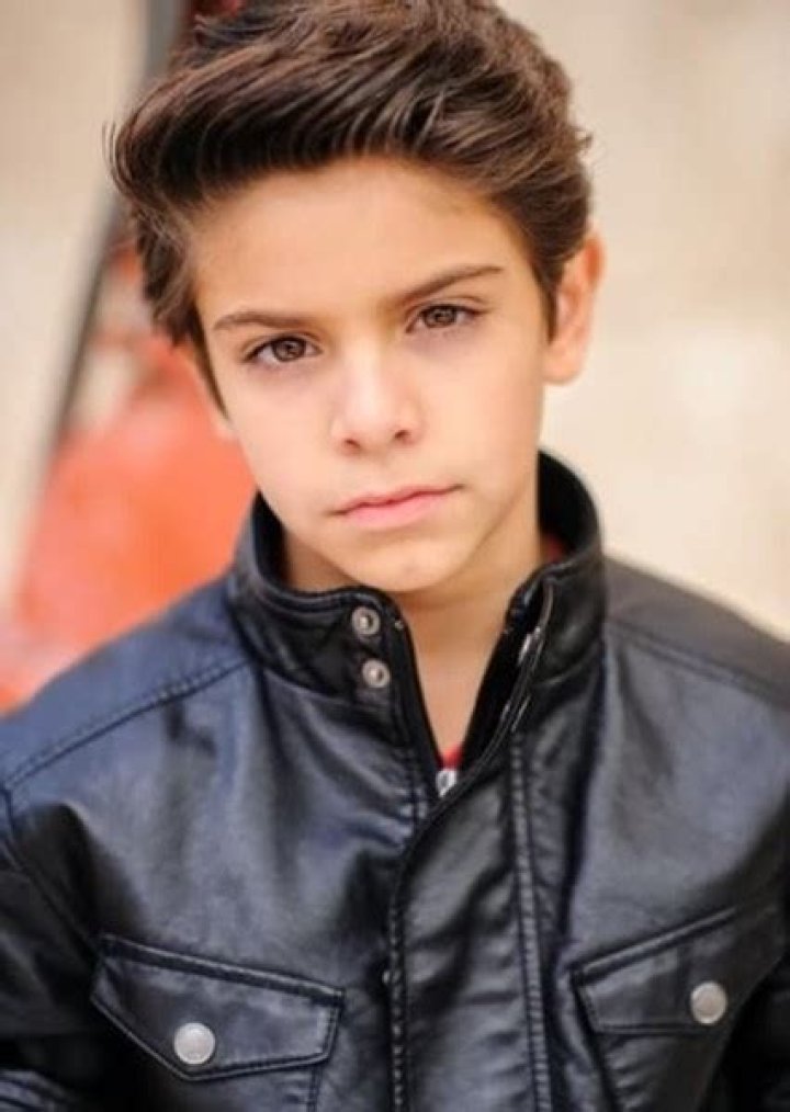 Fan Casting Elias Harger as Brendan Espinoza in Restart (Limited Series) on myCast