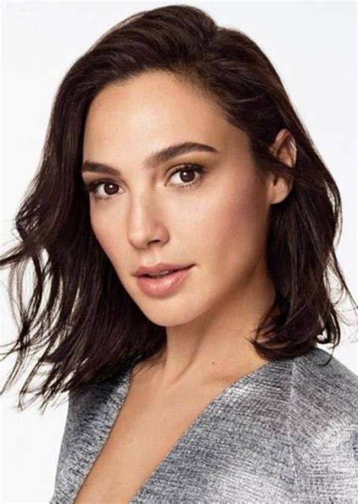 Fan Casting Gal Gadot as Padmé Amidala in Alita:battles angel:Star Wars on myCast