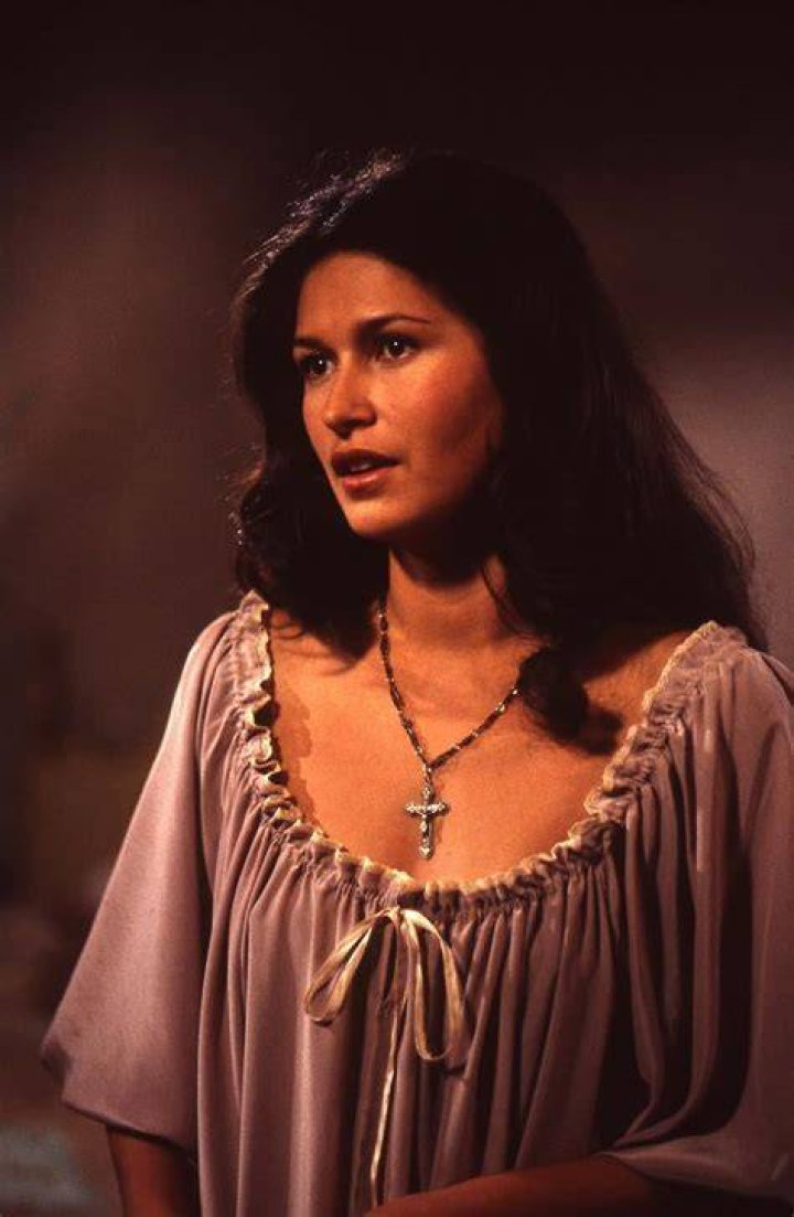 Fan Casting Karina Lombard as Last Man Standing (1996) in Best Actor By Movie/ Show on myCast