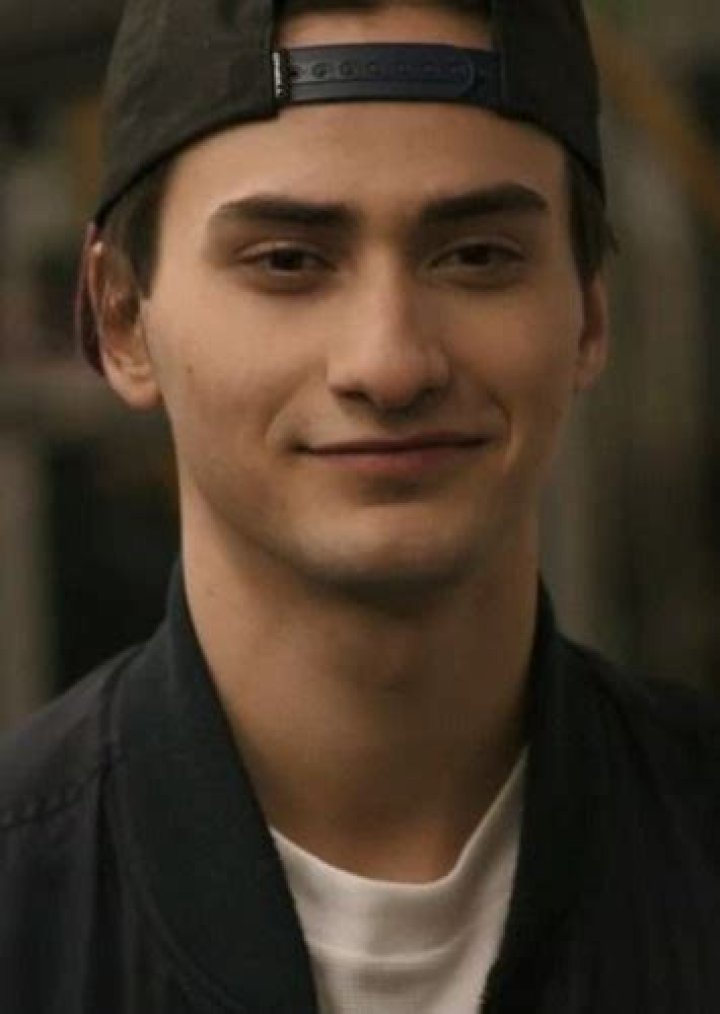Fan Casting Mehdi Meskar as Yousef in Skam (worldwide) on myCast