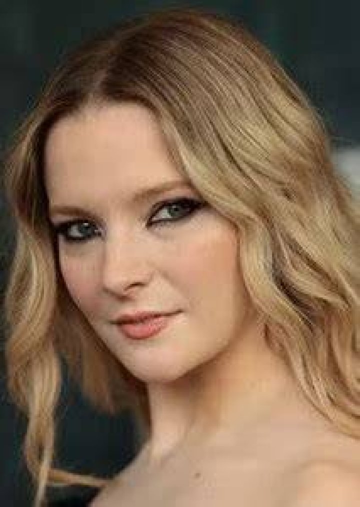 Fan Casting Morfydd Clark as Shana M. O'Hara in G.I. Joe (TV Shows & Films) on myCast