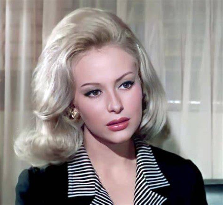 Fanny Cano: The Silver Screen Luminary