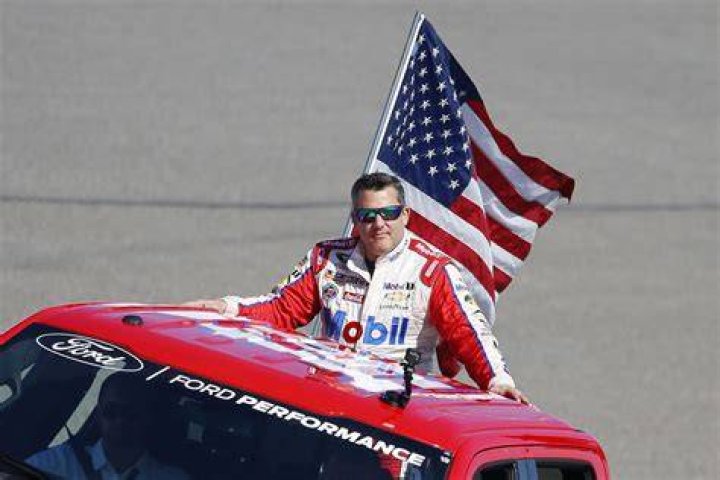 Fans Can Now Bag Tony “Smoke” Stewarts Rookie Season Stock Car Which He
Succeeded From Bobby Labonte