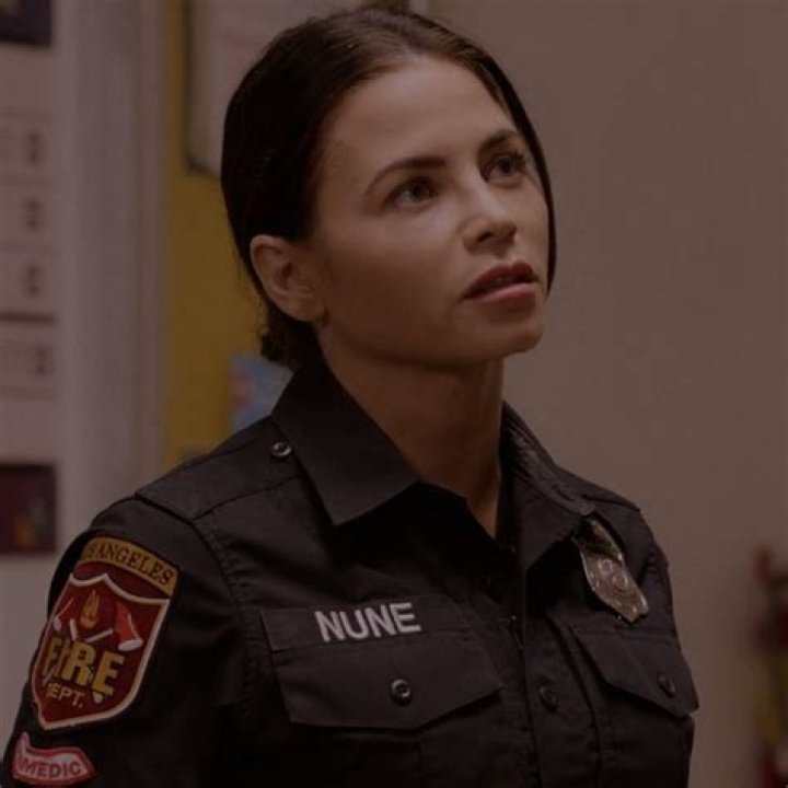 Find an Actor to Play Bailey Nune in The Rookie (TV Series, 2006-2012) on myCast