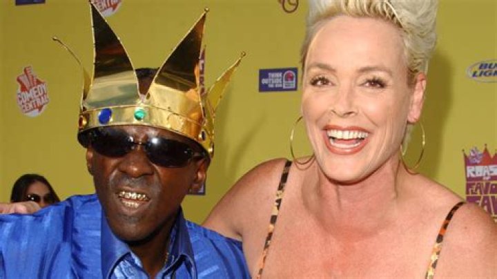 Flavor Flav's Wife: A Deep Dive Into Their Relationship And Life Together
