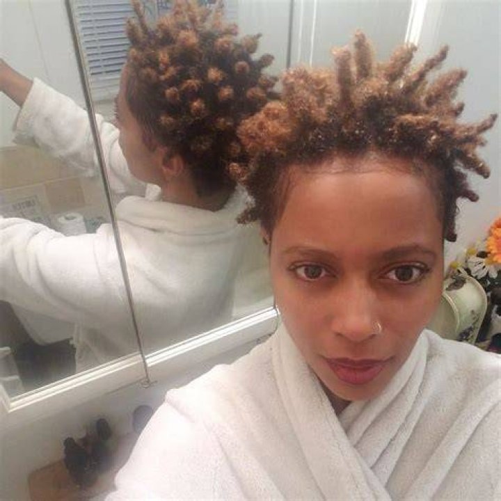 Freeform locs (semi) still pull apart Locs hairstyles, Beautiful