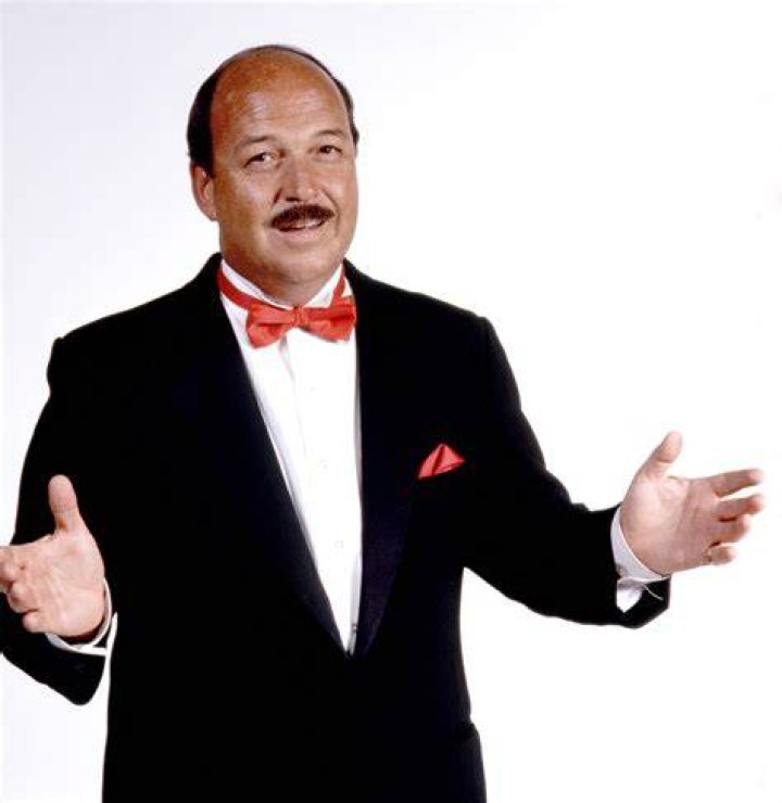Gene Okerlund interviewing Kanyon.