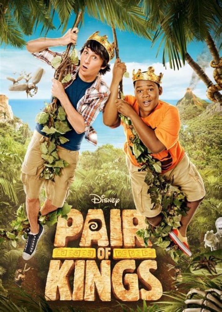 Geno Segers as Mason Makoola in Pair of Kings: The King's Return