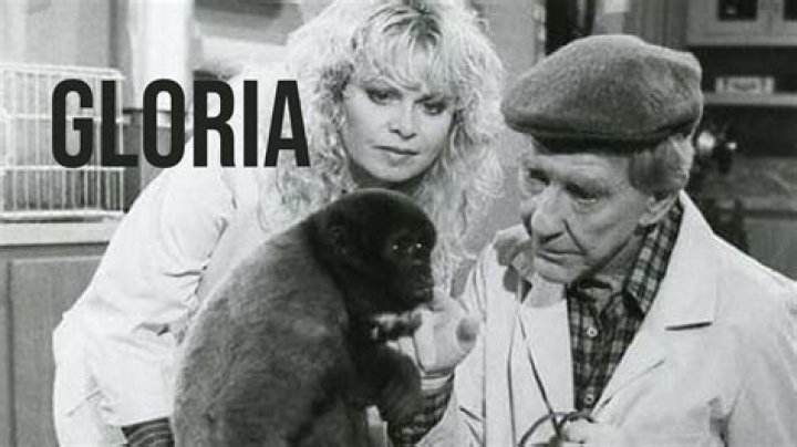 Gloria 1982 1983 CBS Comedy OneOm