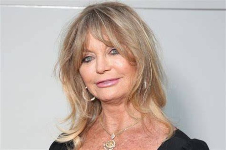 Goldie Hawn Reveals the Last Thing Her Father Told Her Before He Died