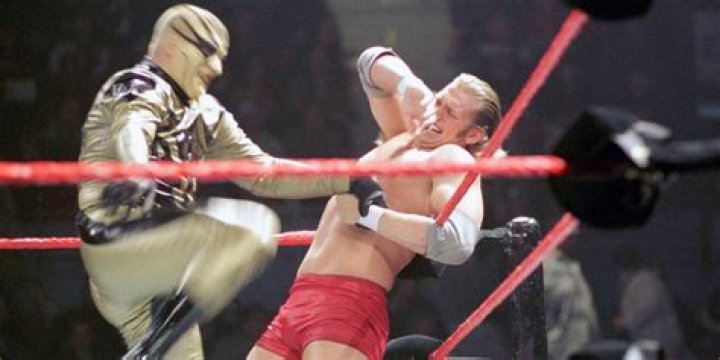 Goldust Vs Chris Nowitski Cropped