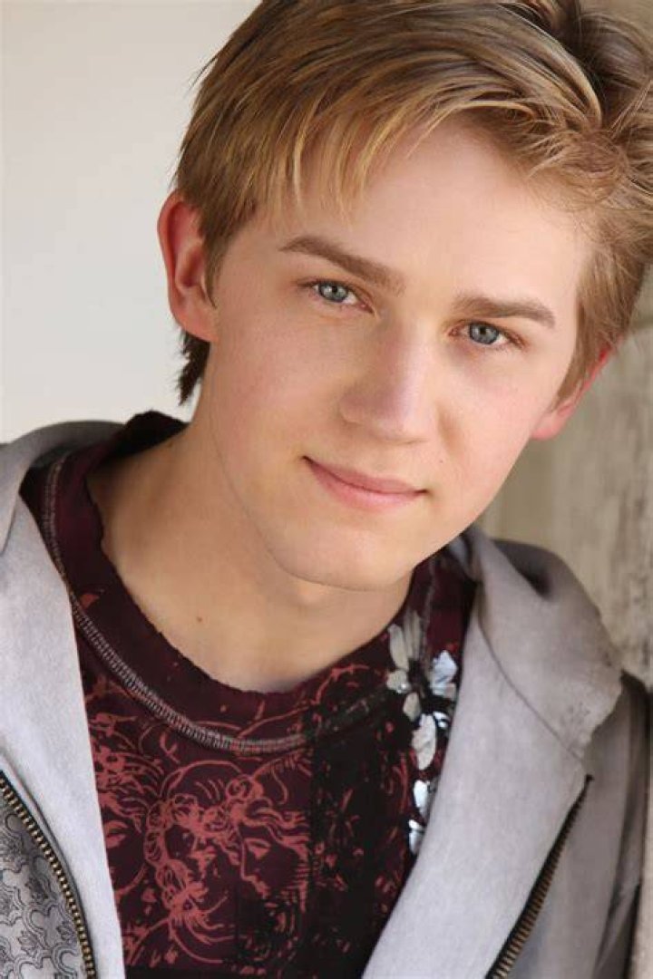 Good Luck Charlie as Jason Dolley in Things these Disney Channel actors have been in