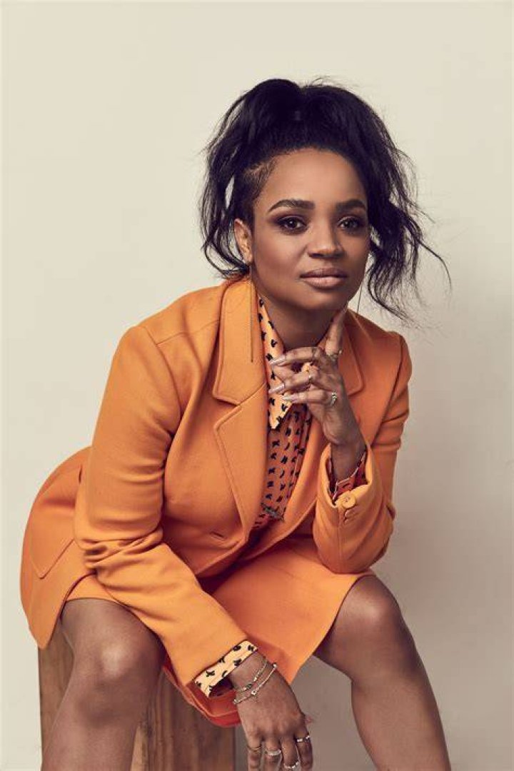 HAlLe Beauty Blog Kyla Pratt Feet