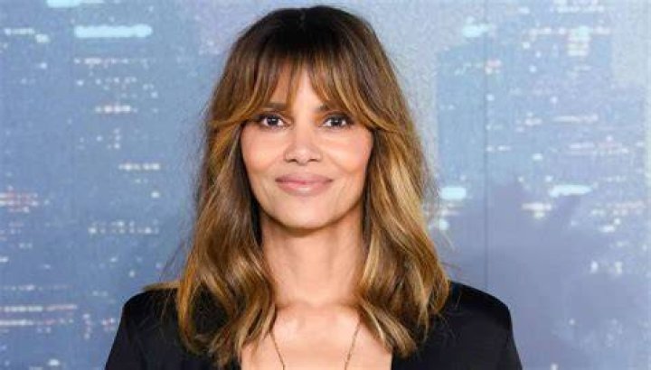 Halle Berry discusses working and motherhood