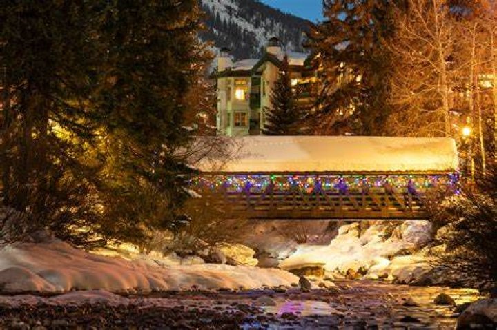 Hallmark&rsquo;s Winter in Vail Where It&rsquo;s Filmed, Cast & Photos