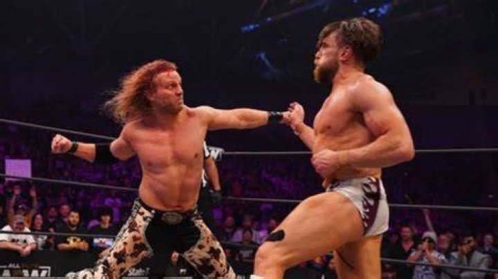 Hangman Page vs Bryan Danielson 