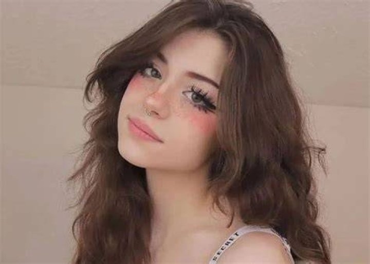 Hannah Owo &mdash; OnlyFans, Biography, Net Worth & More