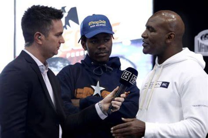 “He Will Be Truly Missed”: Boxing Legend Evander Holyfield’s Son Joins Fans in
Mourning Saddening Demise of His High School Football Coach