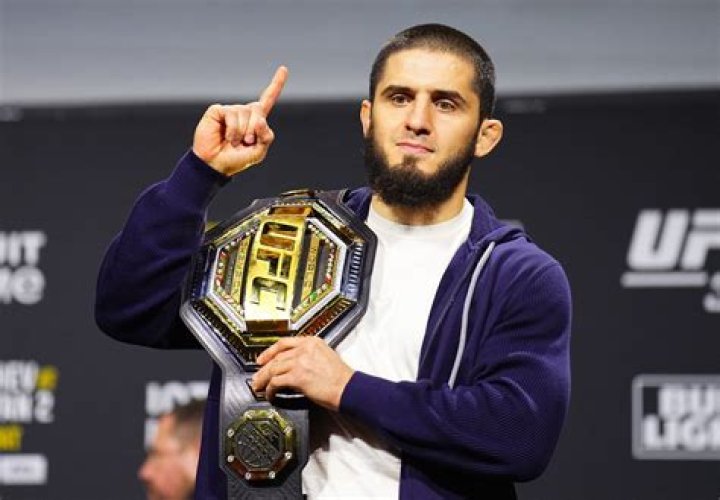 How Many Fights Did Islam Makhachev Lose? Everything About the UFC Lightweight
Champion’s Record