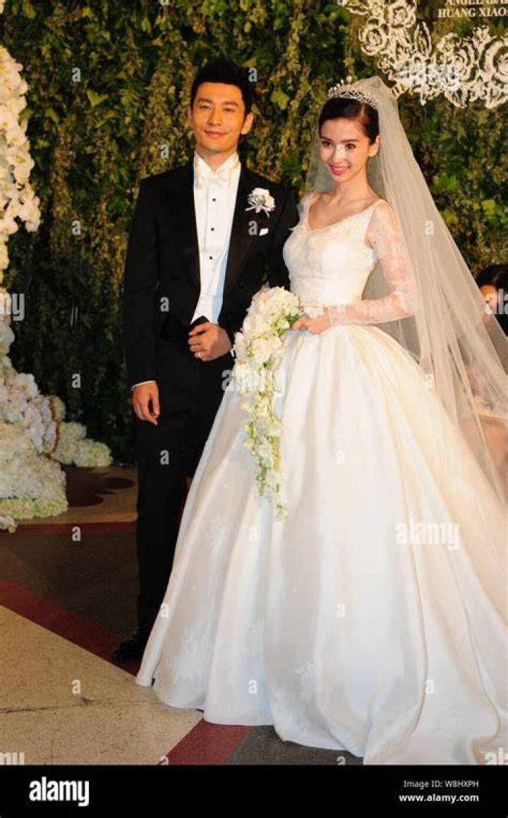 Huang Xiaoming Bio, Affair, Married, Relationship, Wife, Net Worth