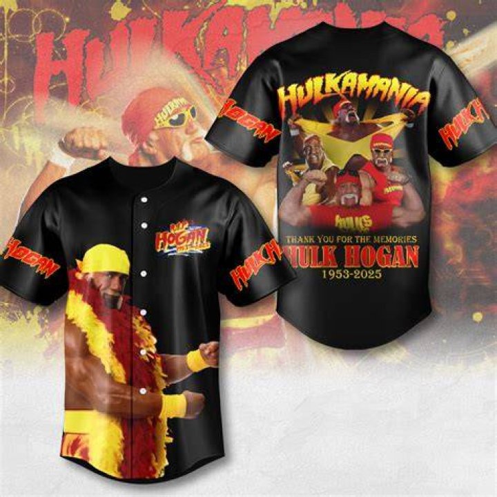 Hulk Hogan baseball