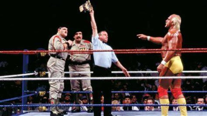 Hulk Hogan vs Sgt. Slaughter 1991