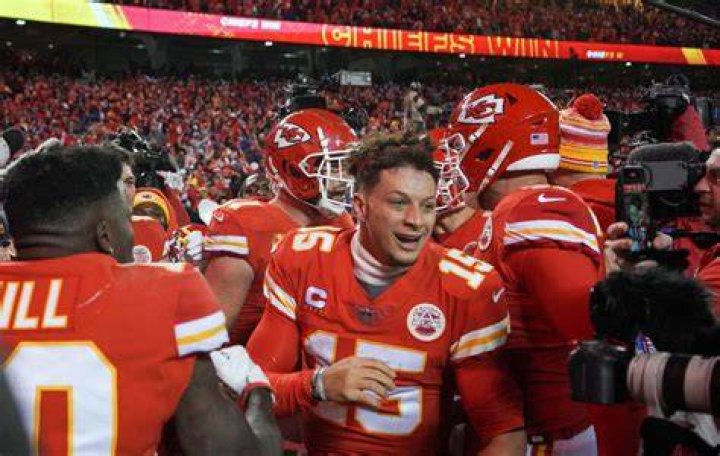 “I’m Always Down for a Challenge” – NFL Star Patrick Mahomes Didn’t Back Down
After Pro UFC Fighter Called Him Out Once