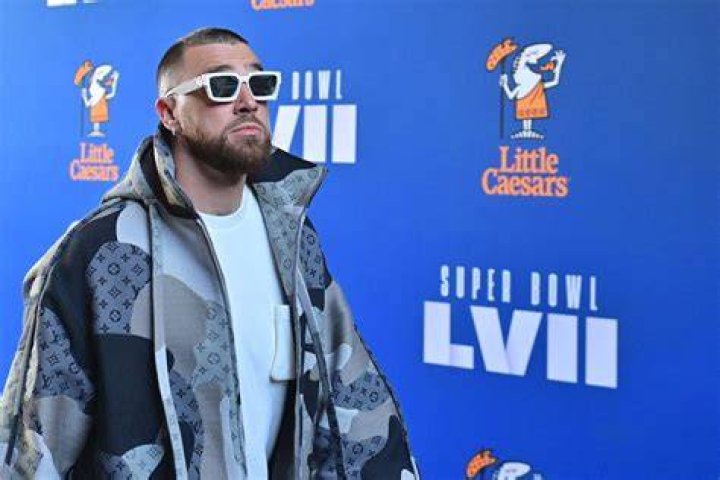 “I Was Clueless”: Chiefs TE Travis Kelce, Who Attended the 2023 Oscars, Reveals
How Much He Struggled in Identifying Popular Actors