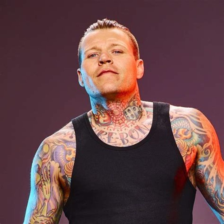 Is Cleen Rock One Married? Unraveling The Personal Life Of The Tattoo Artist