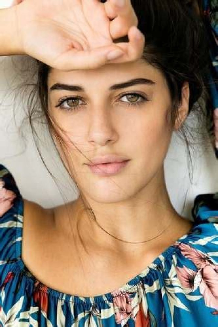 Izabelle Leite Fan Casting