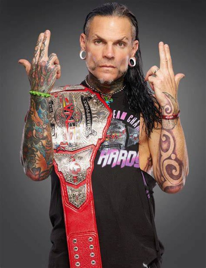 Jeff Hardy's Swanton Bomb 