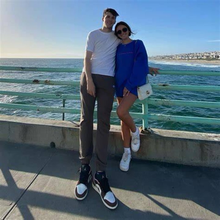 Jenna Barber Insights Into Life Of Austin Reaves's Girlfriend