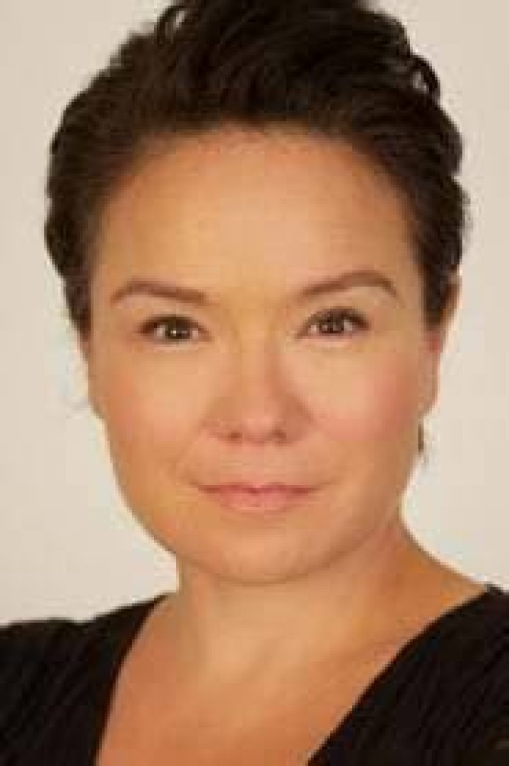 Jennifer Podemski Fan Casting