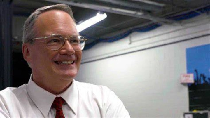 Jim Cornette Flashes Live Crowd At Event