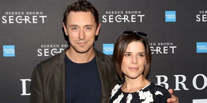 JJ Feild And Neve Campbell: Their On-Screen Chemistry And Off-Screen Romance