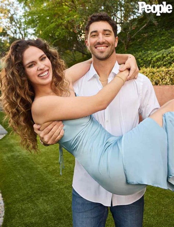 Joey Graziadei and Kelsey Anderson&rsquo;s Engagement Photos Too Much Effort