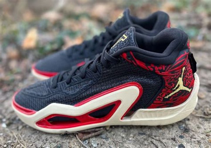 Jordan Tatum 1 DX5572001 Release Date SBD