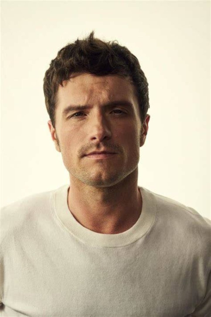 Josh Hutcherson as Alden Sea Otter Kupferberg in The Wolf of Wall Street (2023)