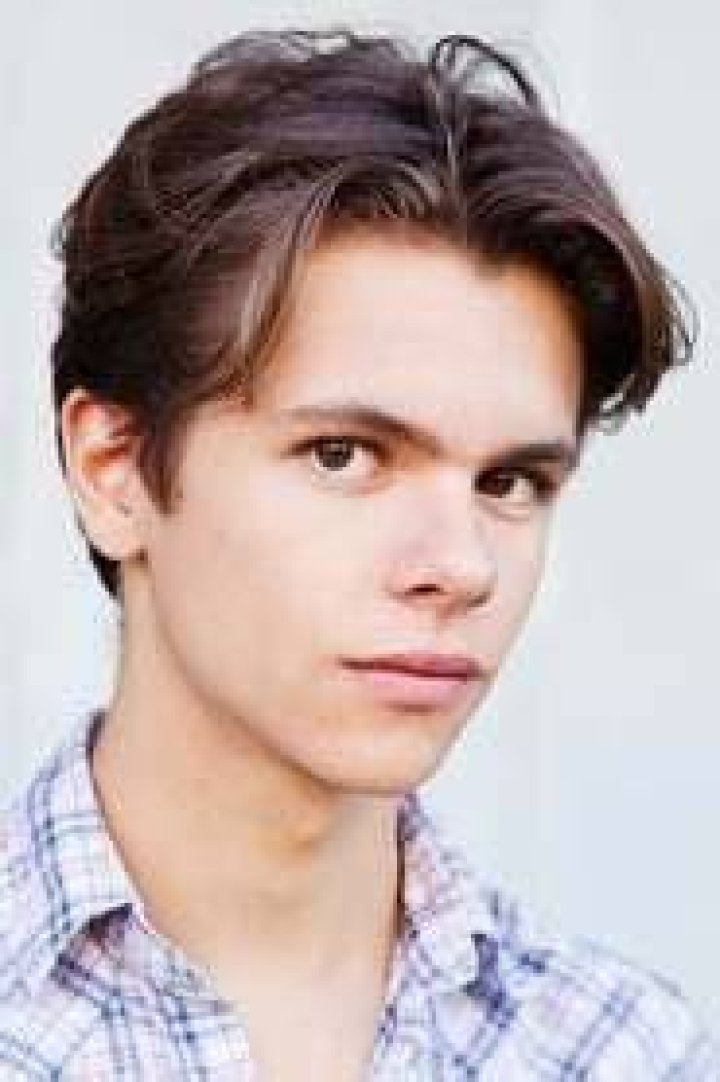Julian De La Celle Fan Casting