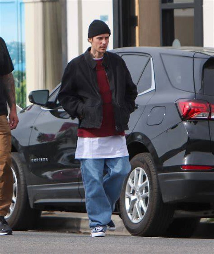 Justin Bieber officially cancels world tour to &lsquo;prioritise health