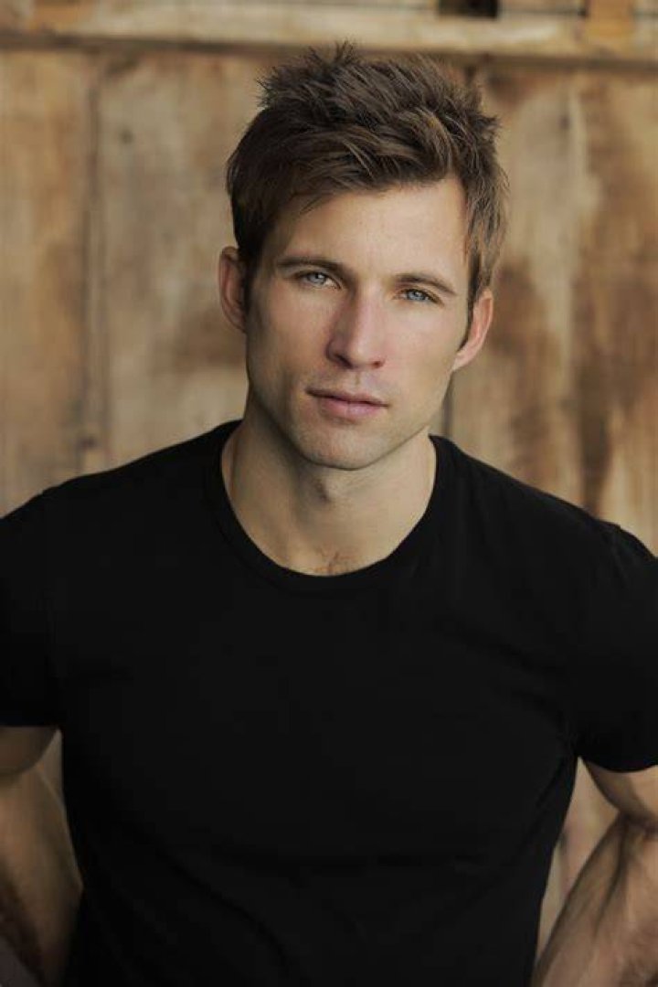 Justin Deeley Fear the Walking Dead Wiki FANDOM powered by Wikia