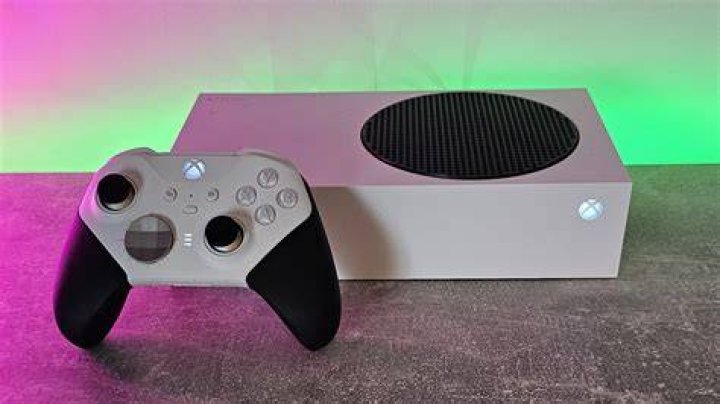 Jynxziの本名、年齢、身長などストリーマーについて Gamingdeputy Japan