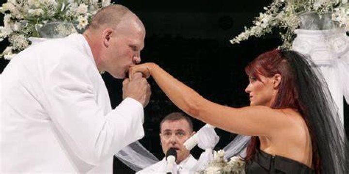 Kane And Lita Cropped
